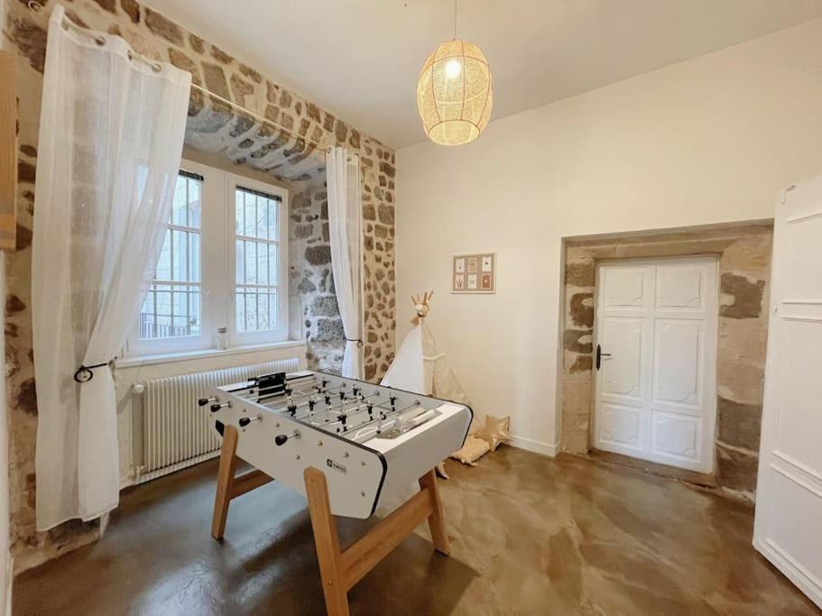 Logis Du Chandelier Le Puy-en-Velay Eksteriør bilde