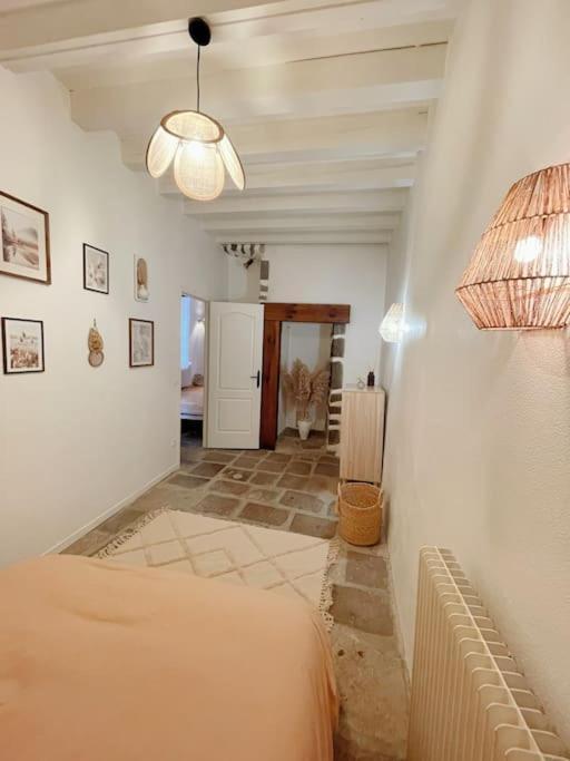 Logis Du Chandelier Le Puy-en-Velay Eksteriør bilde