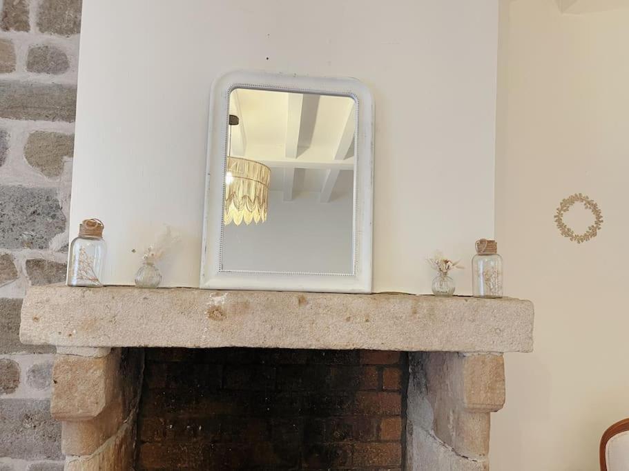 Logis Du Chandelier Le Puy-en-Velay Eksteriør bilde