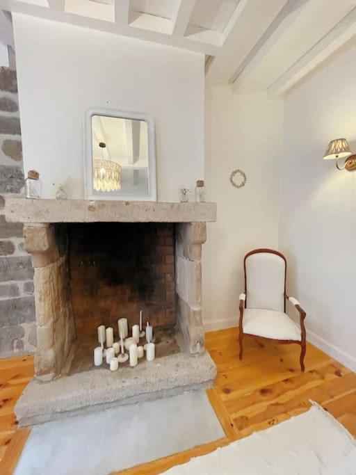 Logis Du Chandelier Le Puy-en-Velay Eksteriør bilde