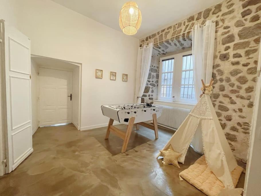 Logis Du Chandelier Le Puy-en-Velay Eksteriør bilde